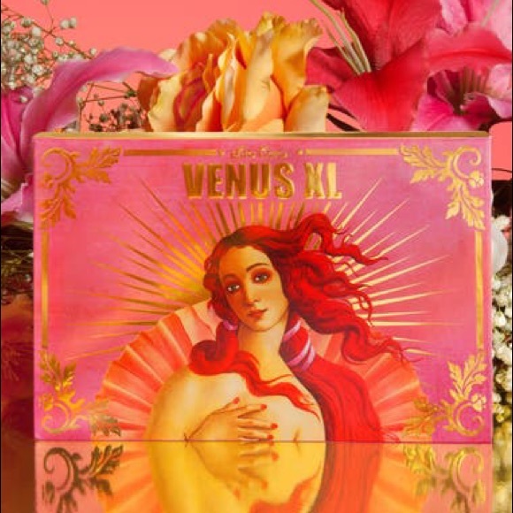 Venus XL Eyeshadow Palette - Picture 13 of 15